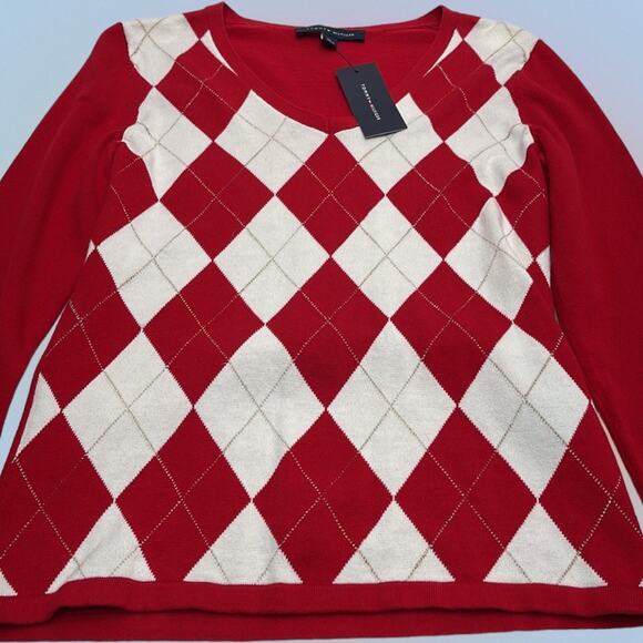TOMMY HILFIGER Women’s Small Red White Argyle Sweater - Picture 3 of 5